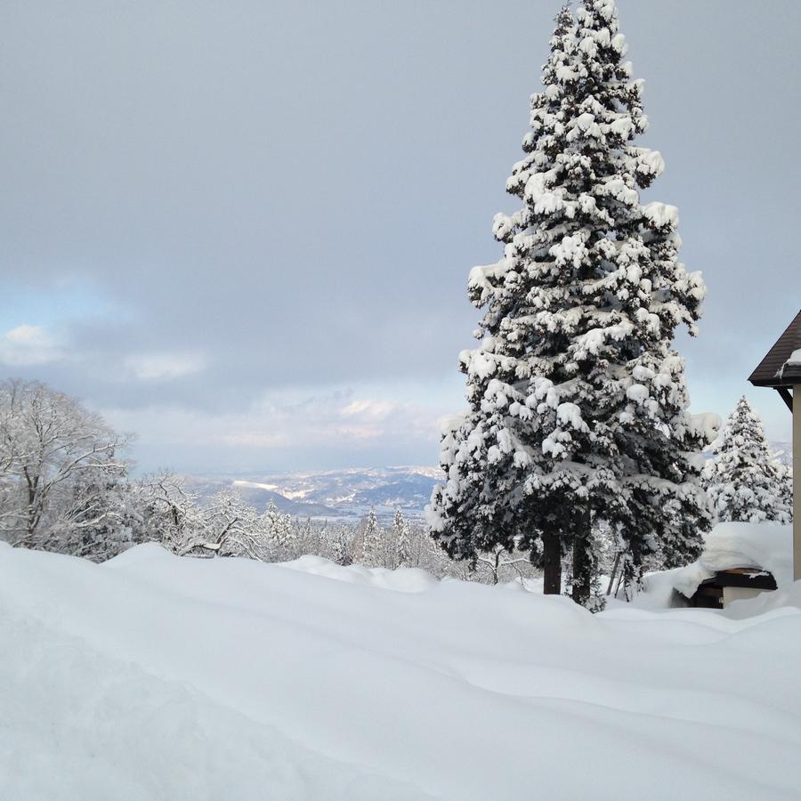 Refre Hotel Myoko Exteriör bild