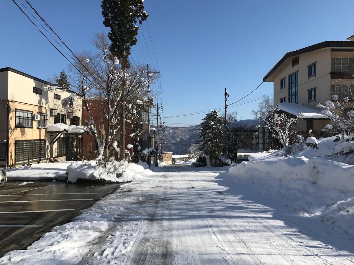 Refre Hotel Myoko Exteriör bild